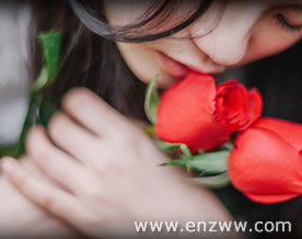 问世间“爱”为何物？  What is Love?